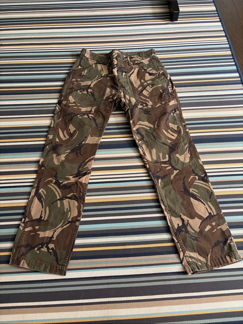 Wallace and Barnes Pants - Green Camo